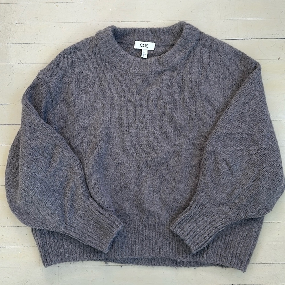 Cos sweater